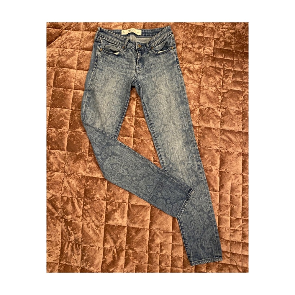 Abercrombie & Fitch Pattern Skinny Jeans